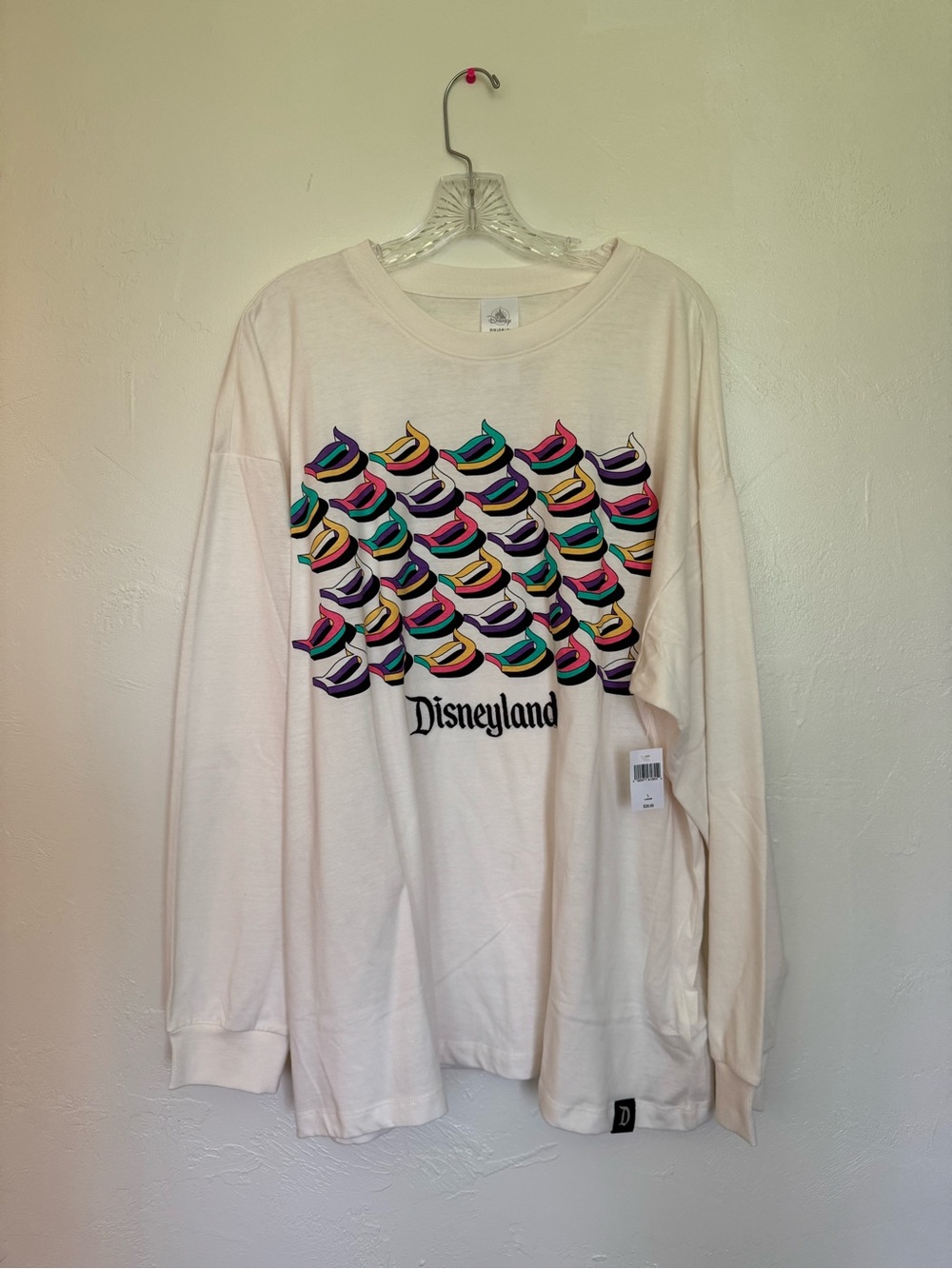Disneyland Resort Long Sleeve Graphic/Embroidered Tee